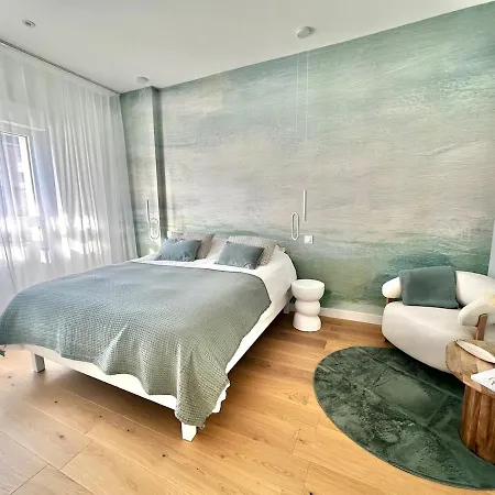 Juliette - Grand T2 Elegant Avec Parking Et Terrasse A 2 Pas De La *