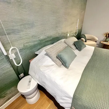 Juliette - Grand T2 Elegant Avec Parking Et Terrasse A 2 Pas De La Apartment *